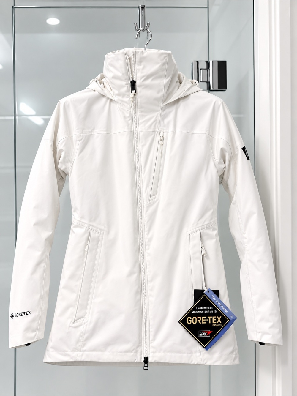 Burton Pillowline Women’s Snowboarding Gore Tex jacket. XS